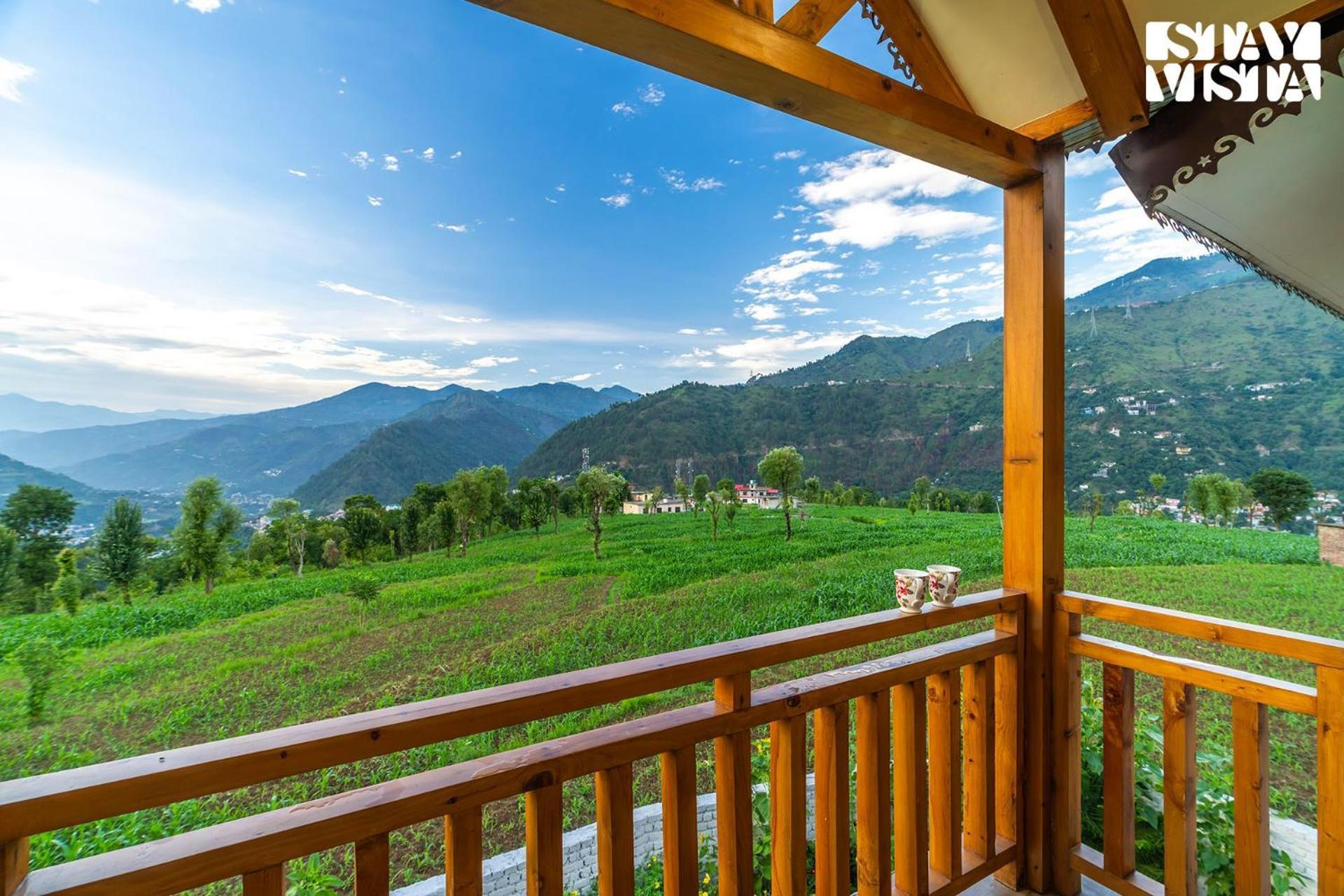 Stayvista At The Oakridge 4 Bhk Villa In Dharamshala With Jacuzzi & Balcony Csamba Kültér fotó