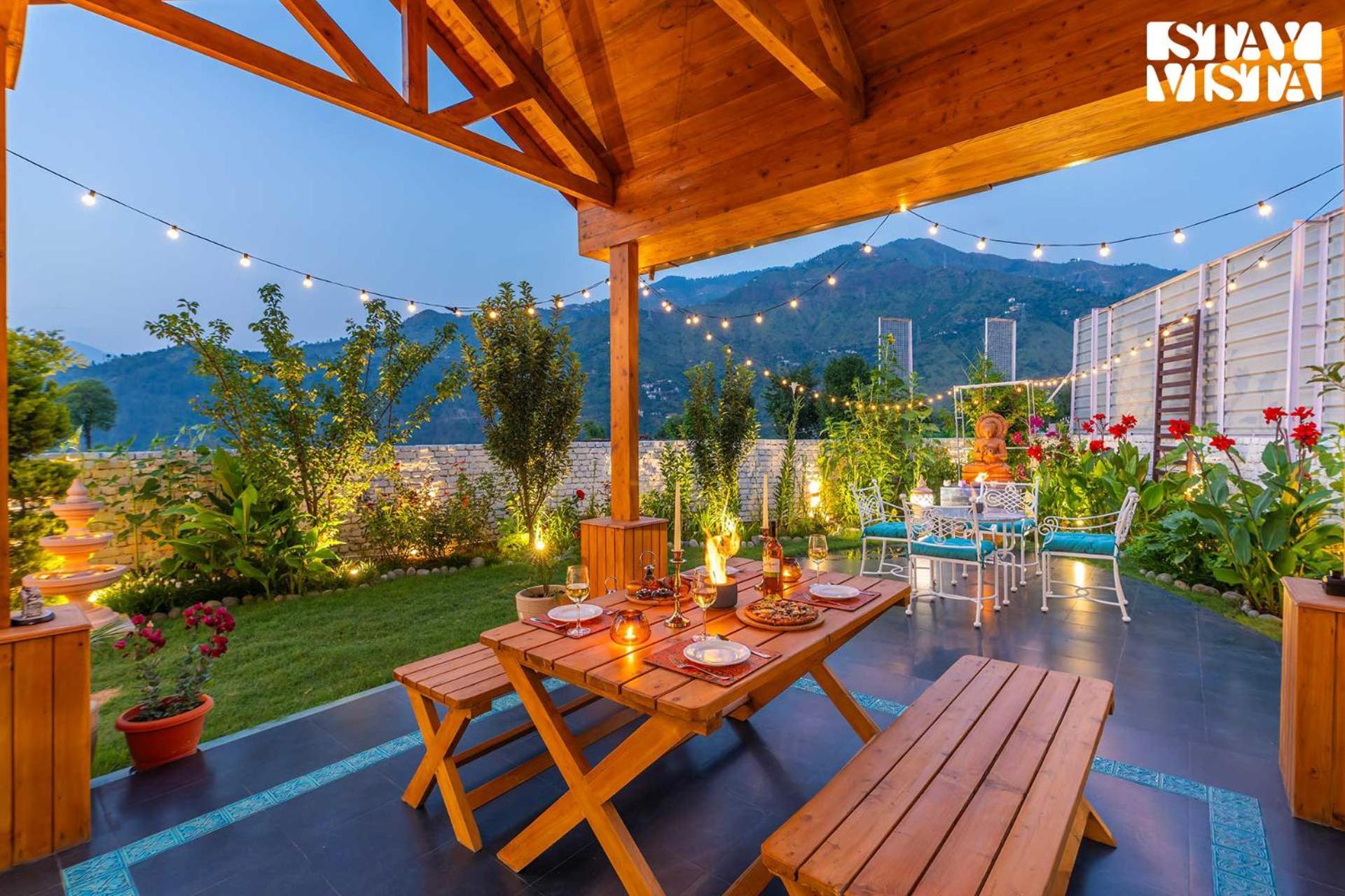 Stayvista At The Oakridge 4 Bhk Villa In Dharamshala With Jacuzzi & Balcony Csamba Kültér fotó